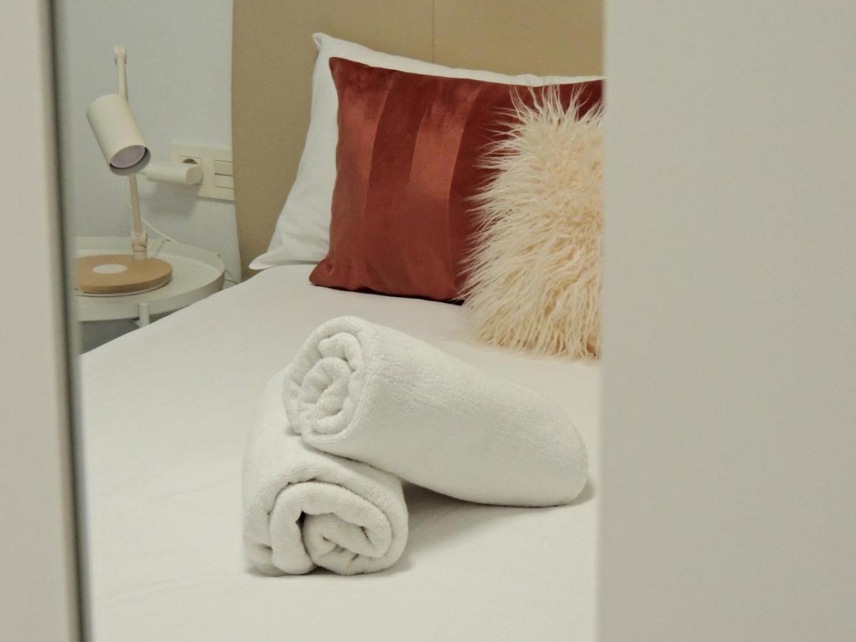 Casa Gascona Con Parking, Wifi Y Netflix Gratis!! By Delabra Apartments Οβιέδο Εξωτερικό φωτογραφία